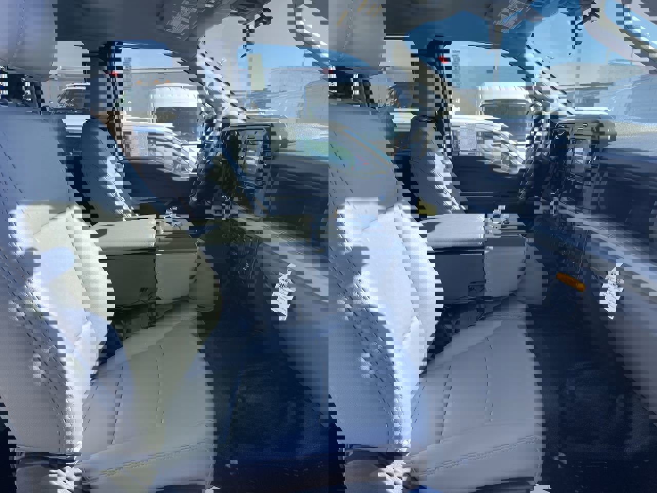 New 2026 Ford F550 2WD SuperCab Super Duty image 16