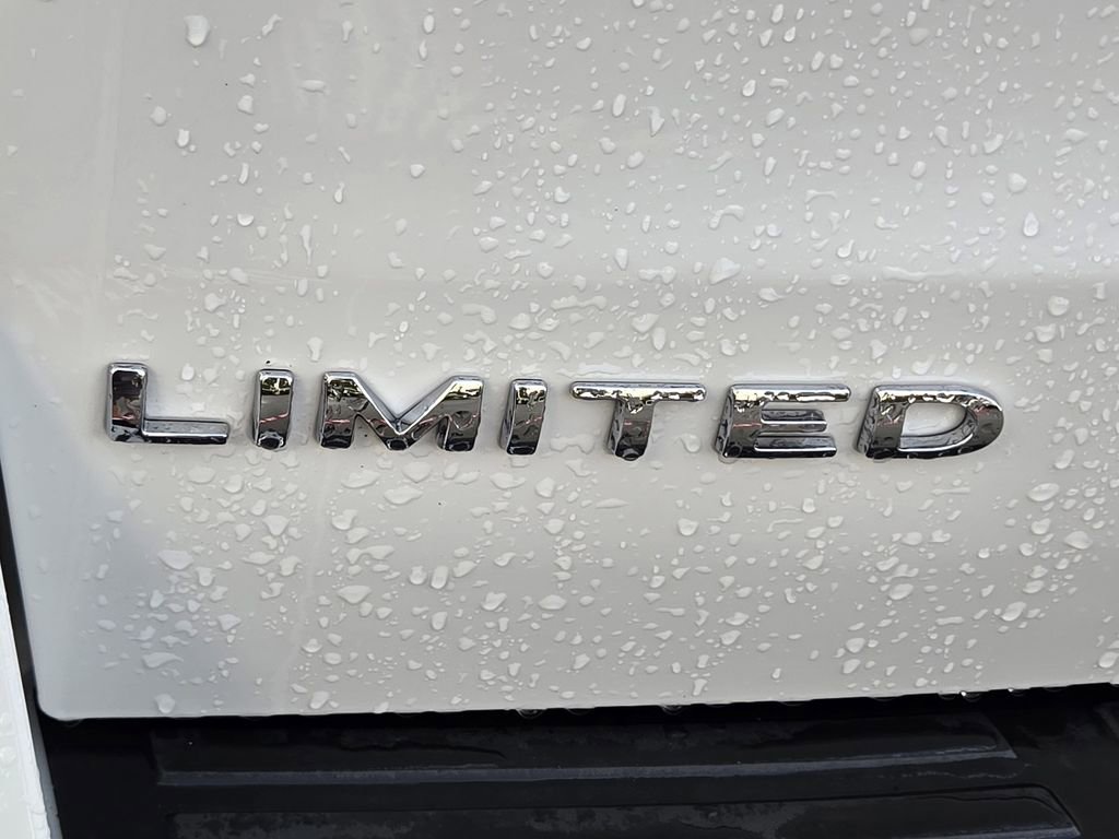 Used 2024 Ford Expedition Max Limited image 11