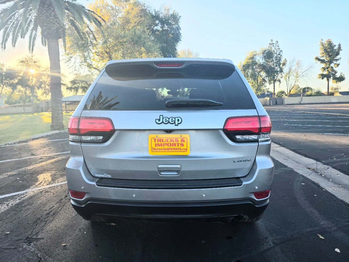 Used 2018 Jeep Grand Cherokee Laredo image 10