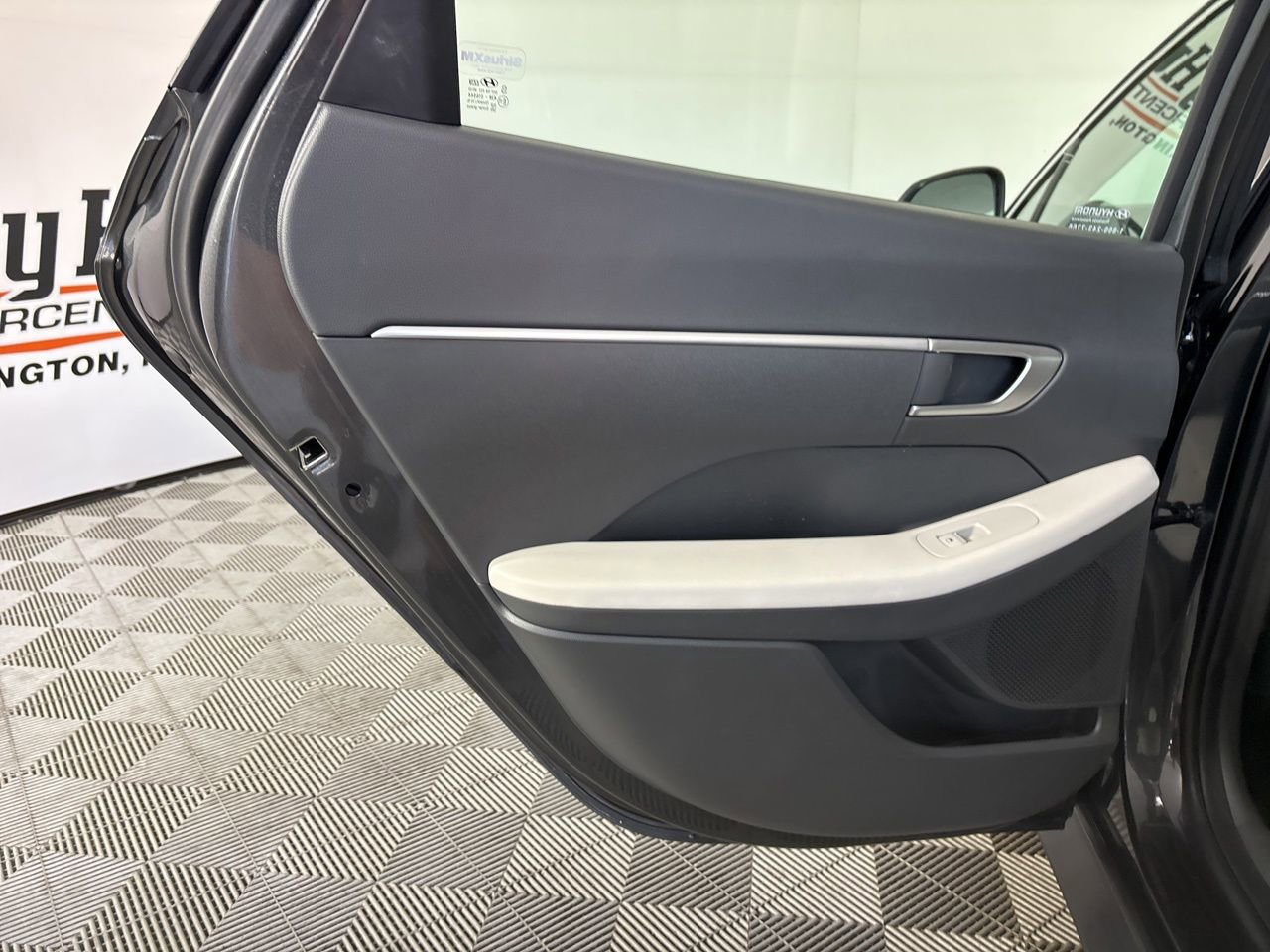 Used 2025 Hyundai Sonata SE image 18