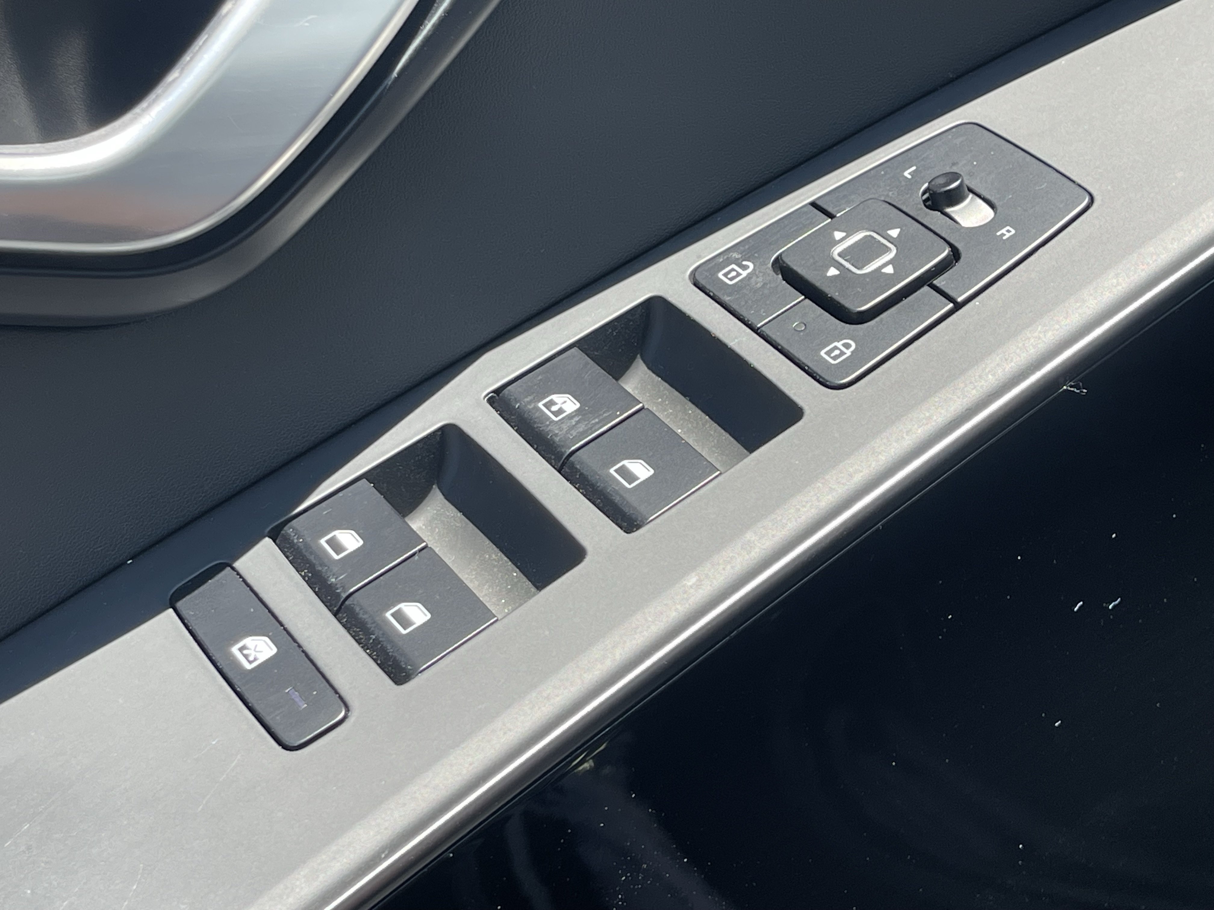 Certified 2023 Kia Niro Wind FWD image 20