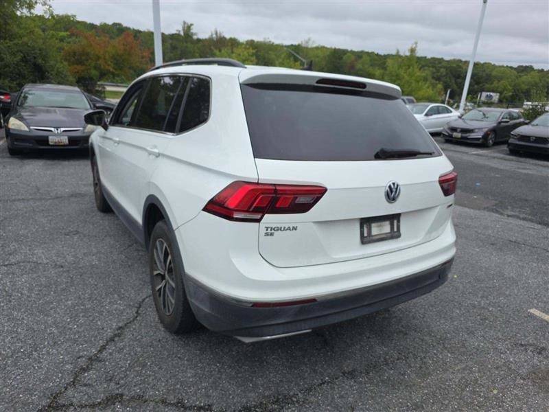 Used 2020 Volkswagen Tiguan SEL AWD/4WD image 8