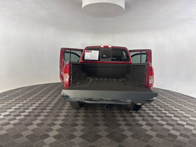 Used 2020 Nissan Frontier SV image 17
