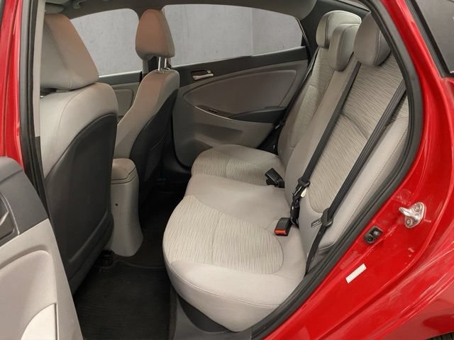 Used 2016 Hyundai Accent SE w/ Option Group 02 FWD image 6