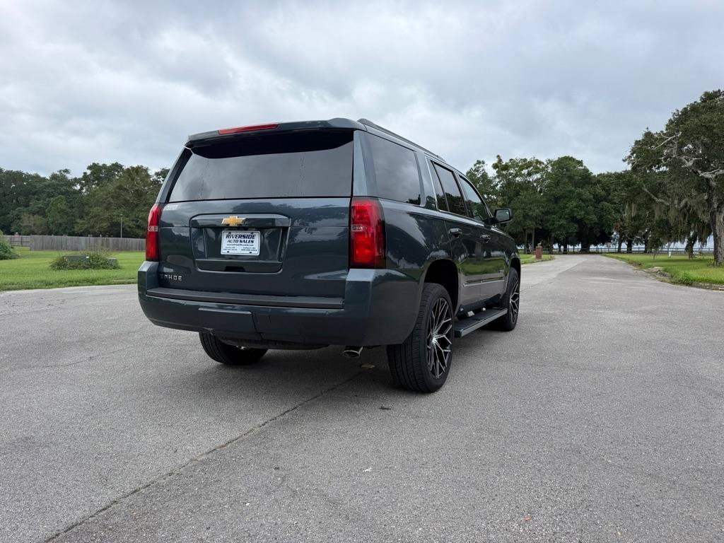 Used 2019 Chevrolet Tahoe LT w/ LT Signature Package RWD image 6