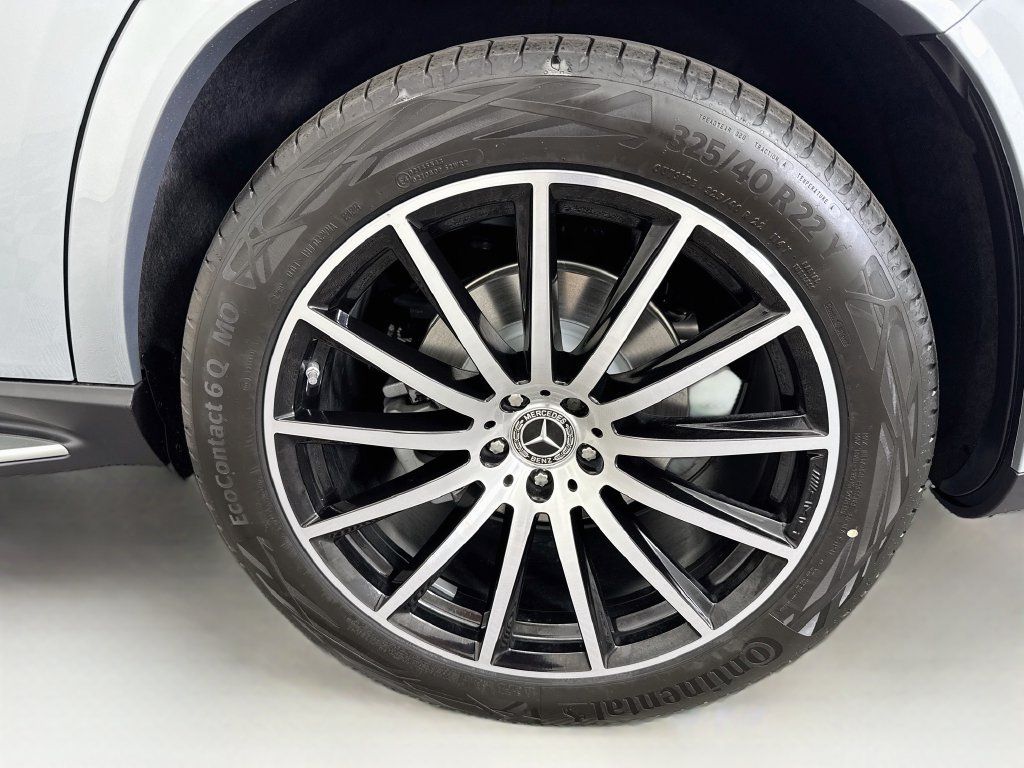 Certified 2026 Mercedes-Benz GLS 450 4MATIC image 31