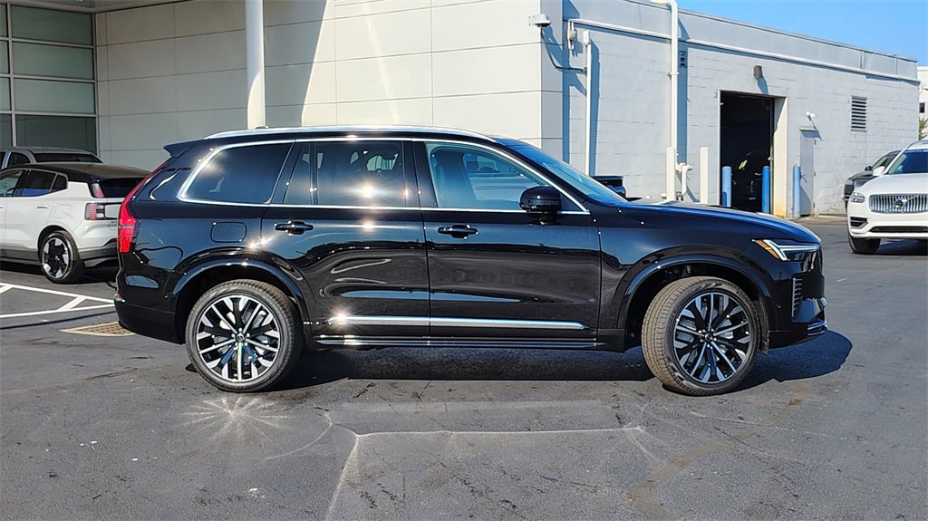 New 2026 Volvo XC90 B6 Ultra image 2