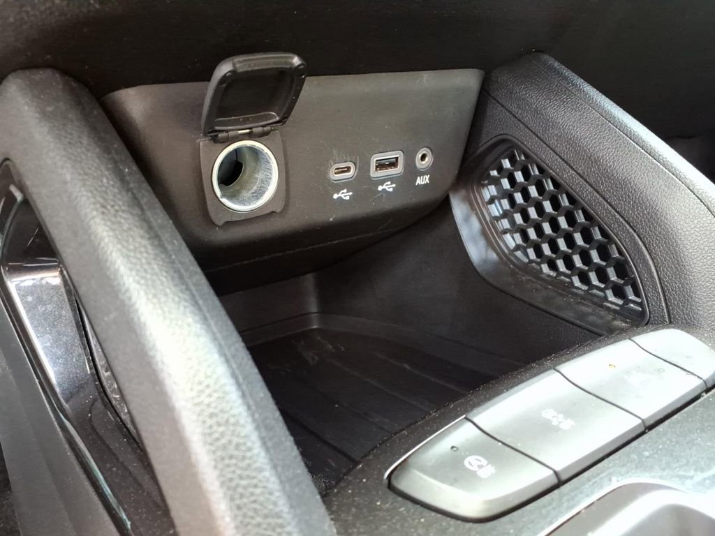 Used 2023 Chevrolet TrailBlazer LT FWD image 18