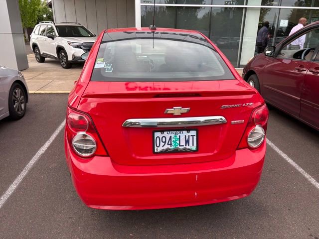 Used 2015 Chevrolet Sonic LTZ FWD image 3