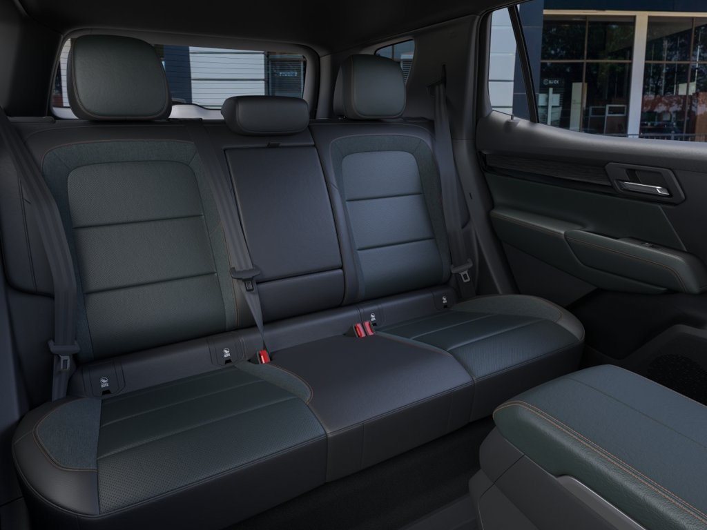 New 2026 GMC Terrain AT4 w/ Technology Package II AWD/4WD image 17