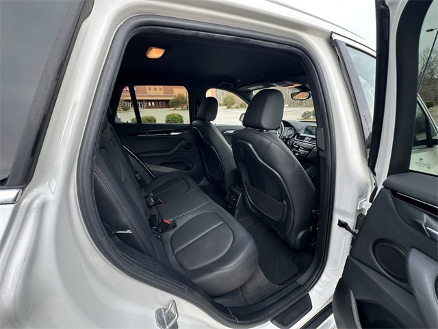 Used 2021 BMW X1 sDrive28i image 17