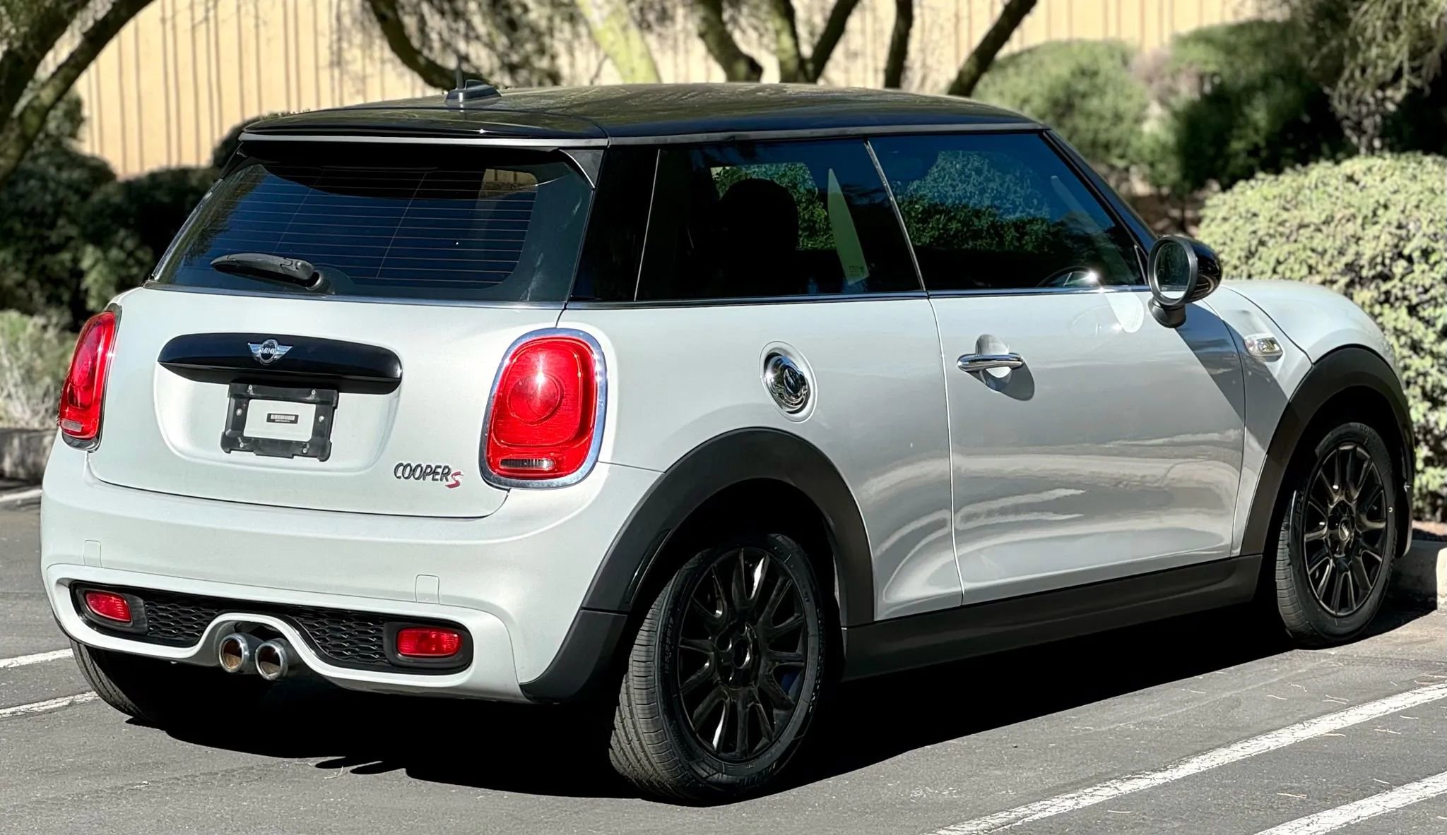 Used 2016 MINI Cooper S image 8
