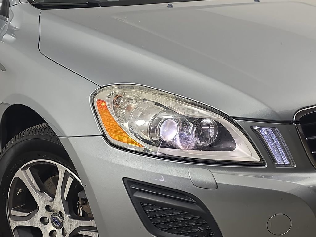 Used 2013 Volvo XC60 T6 AWD/4WD image 35