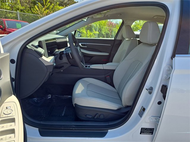 New 2025 Hyundai Sonata SEL image 11