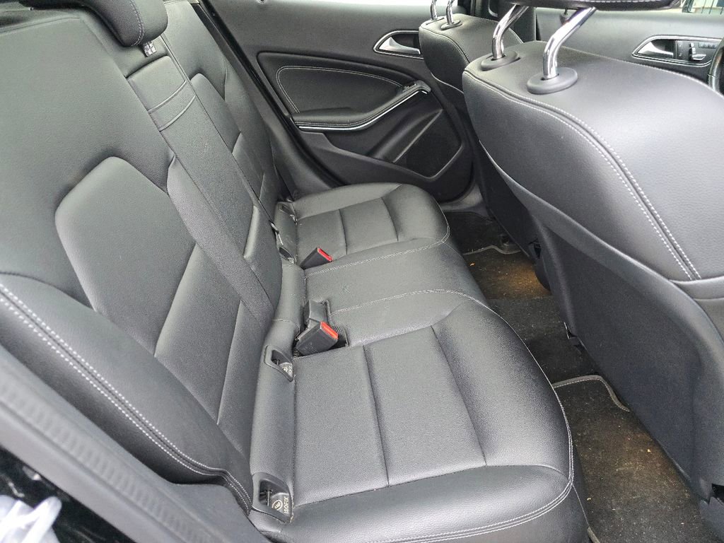 Certified 2020 Mercedes-Benz GLA 250 4MATIC image 21