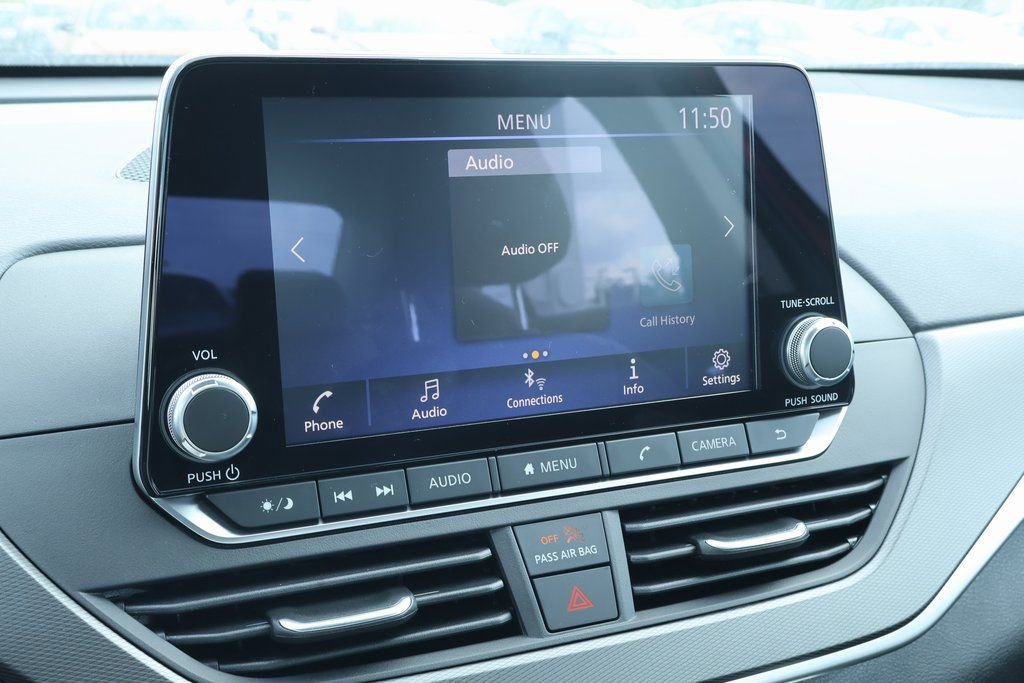 New 2025 Nissan Altima 2.5 SR image 3