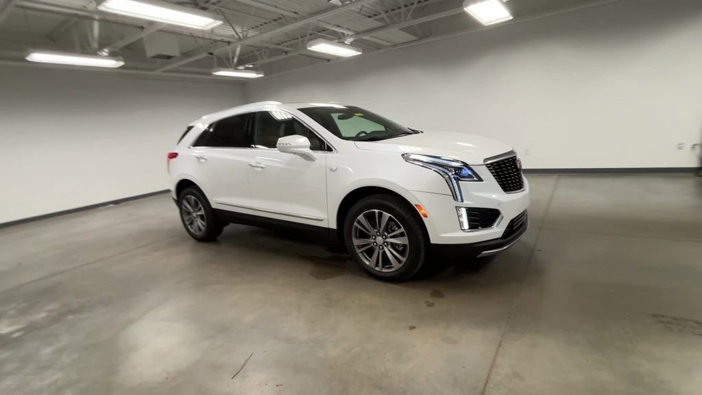 New 2025 Cadillac XT5 Premium Luxury w/ LPO, Floor Liner Package image 49
