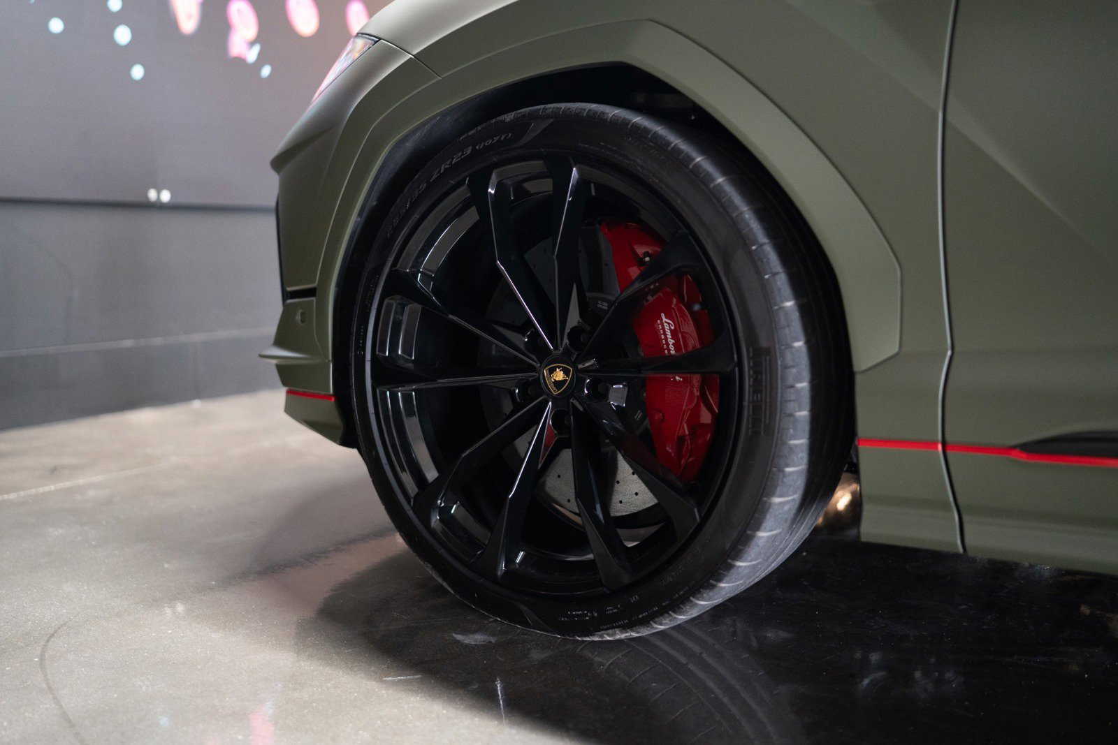 Used 2023 Lamborghini Urus S image 23