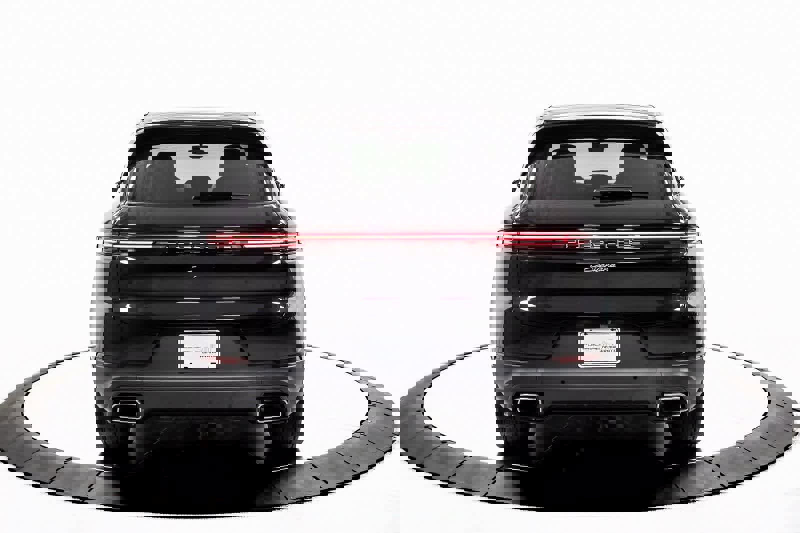 Certified 2025 Porsche Cayenne image 6