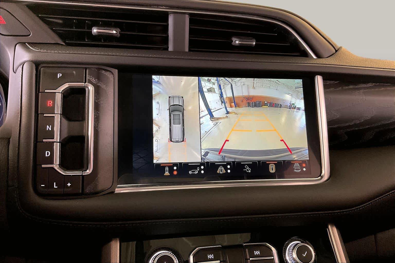 Used 2024 GMC Yukon Denali w/ Denali Reserve Package AWD/4WD image 27