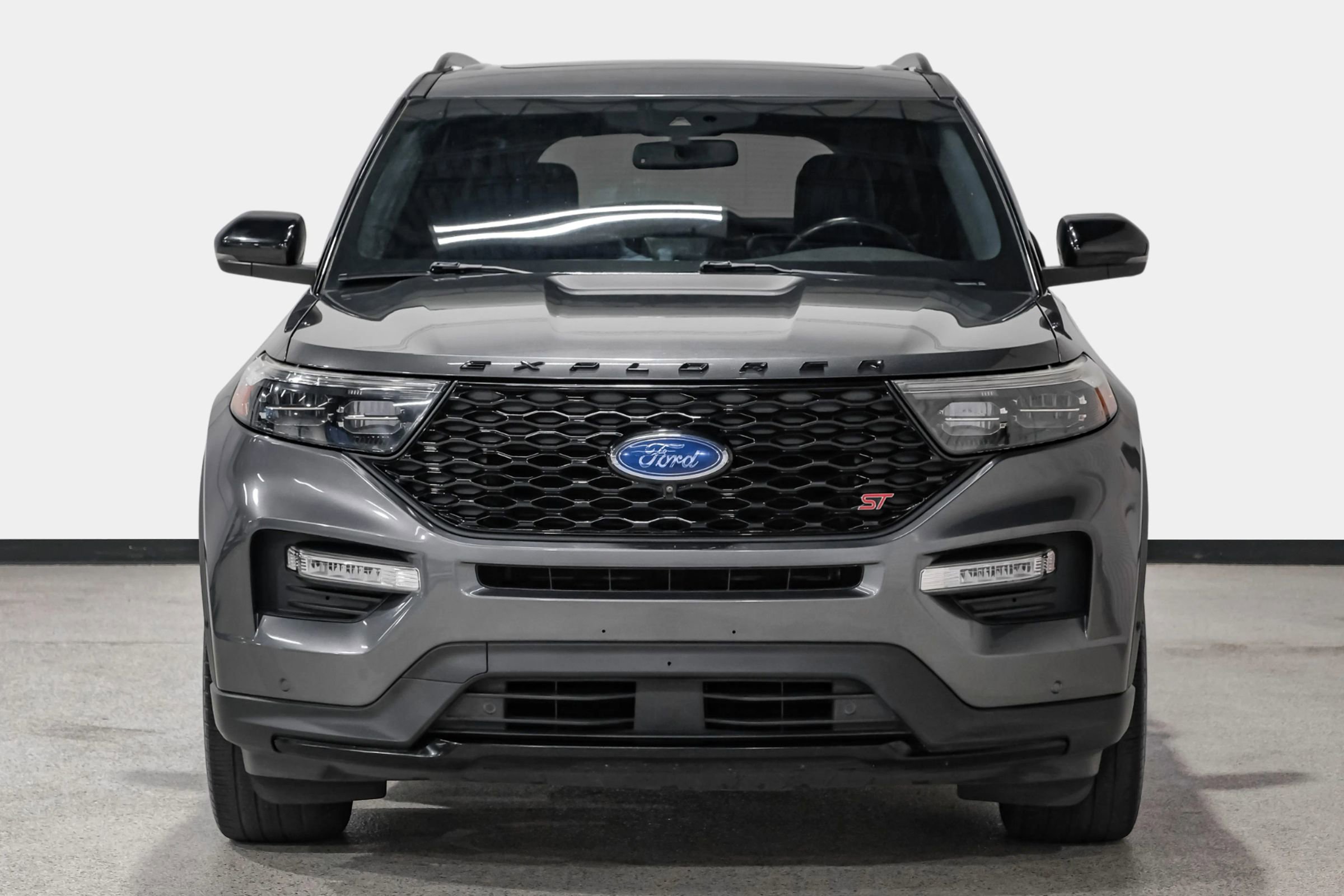 Used 2020 Ford Explorer ST w/ ST Street Pack image 3