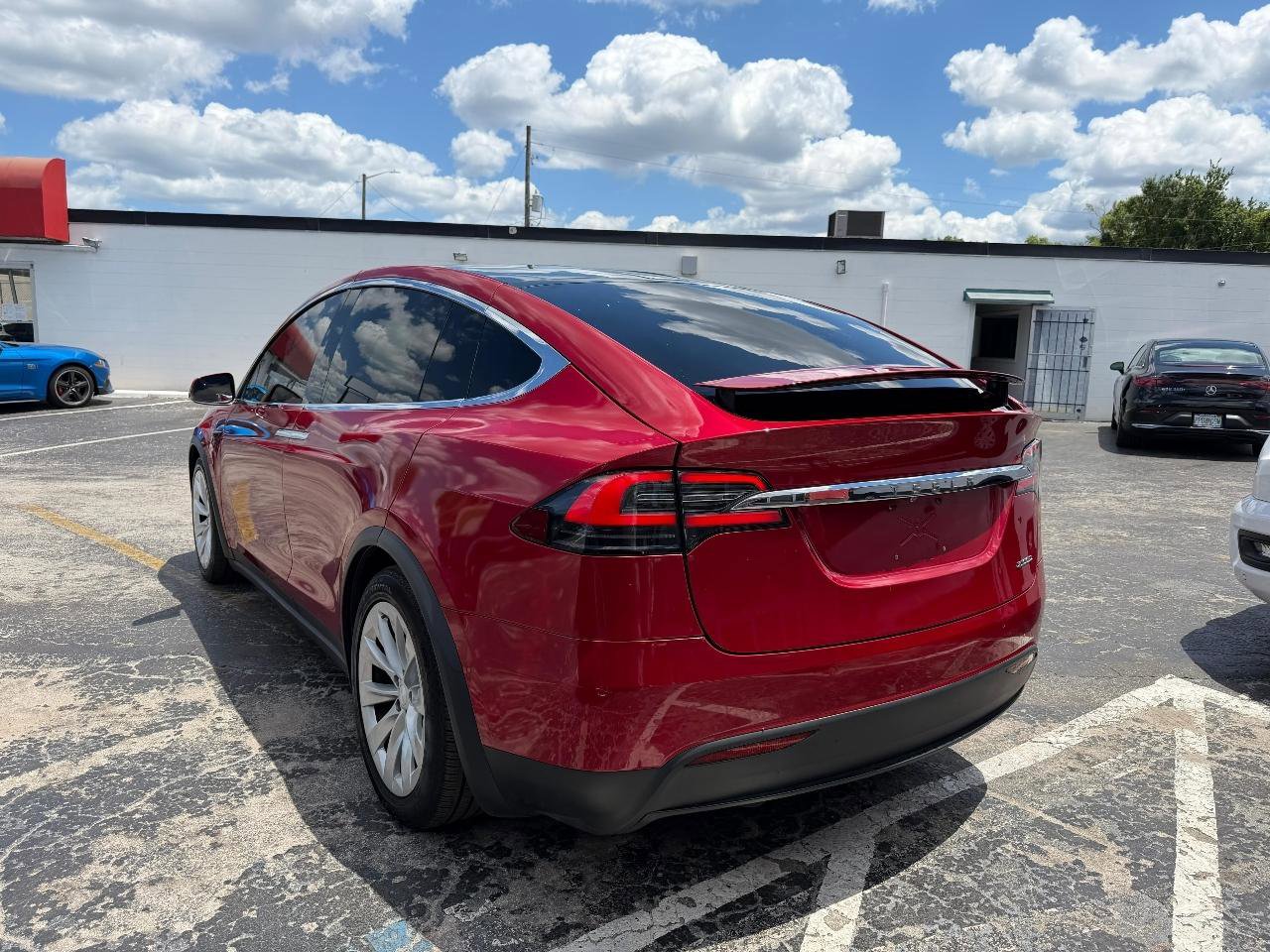 Used 2018 Tesla Model X 100D AWD/4WD image 5