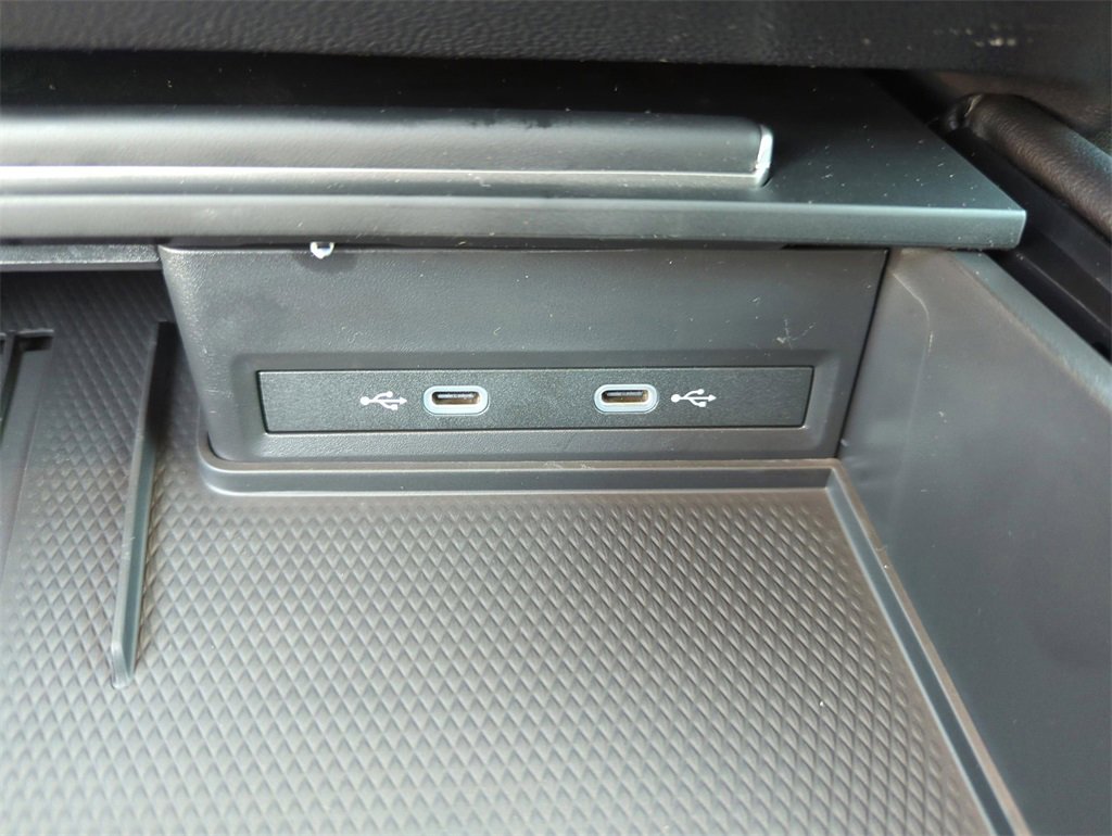 New 2026 Volkswagen Atlas SE image 37