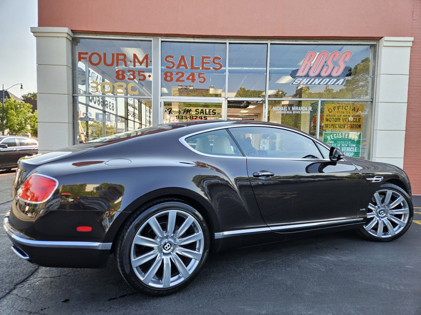 Used 2016 Bentley Continental GT image 14
