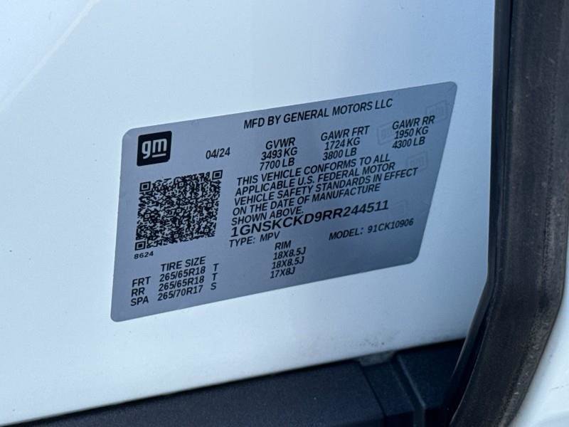 Used 2024 Chevrolet Suburban LT image 12