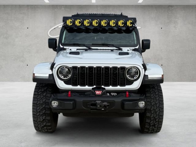 Used 2024 Jeep Gladiator Rubicon AWD/4WD image 19