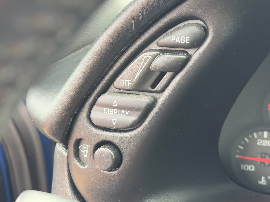 Used 2002 Chevrolet Corvette Z06 RWD image 16