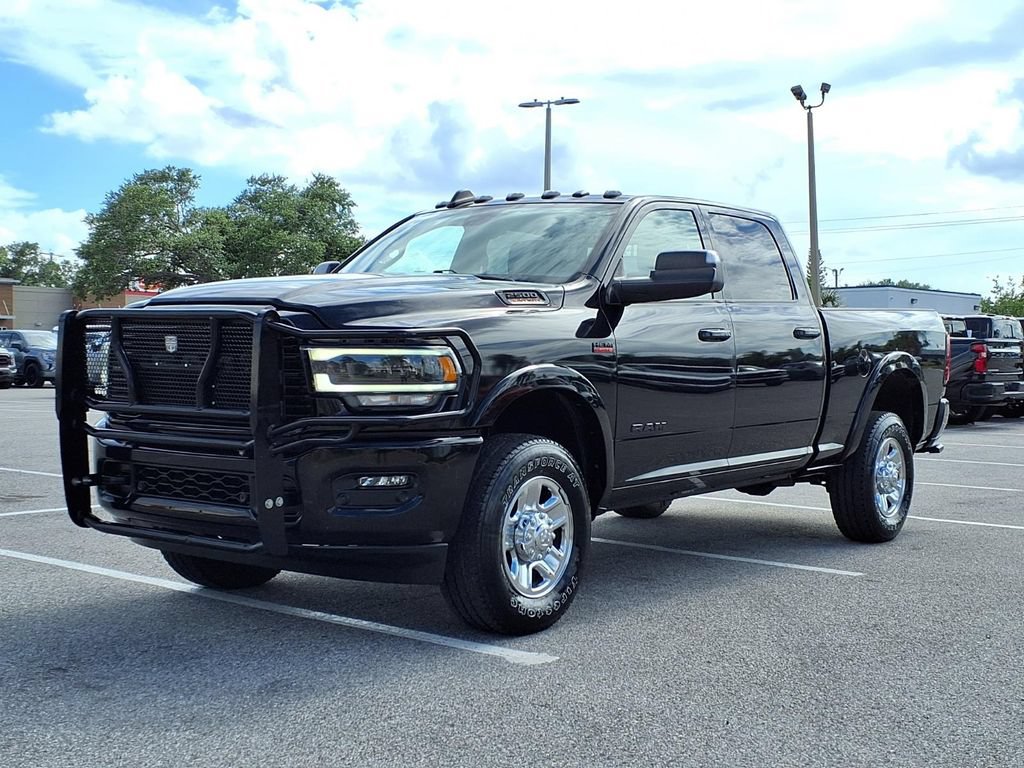 Used 2022 RAM 2500 Laramie w/ Night Edition AWD/4WD image 3