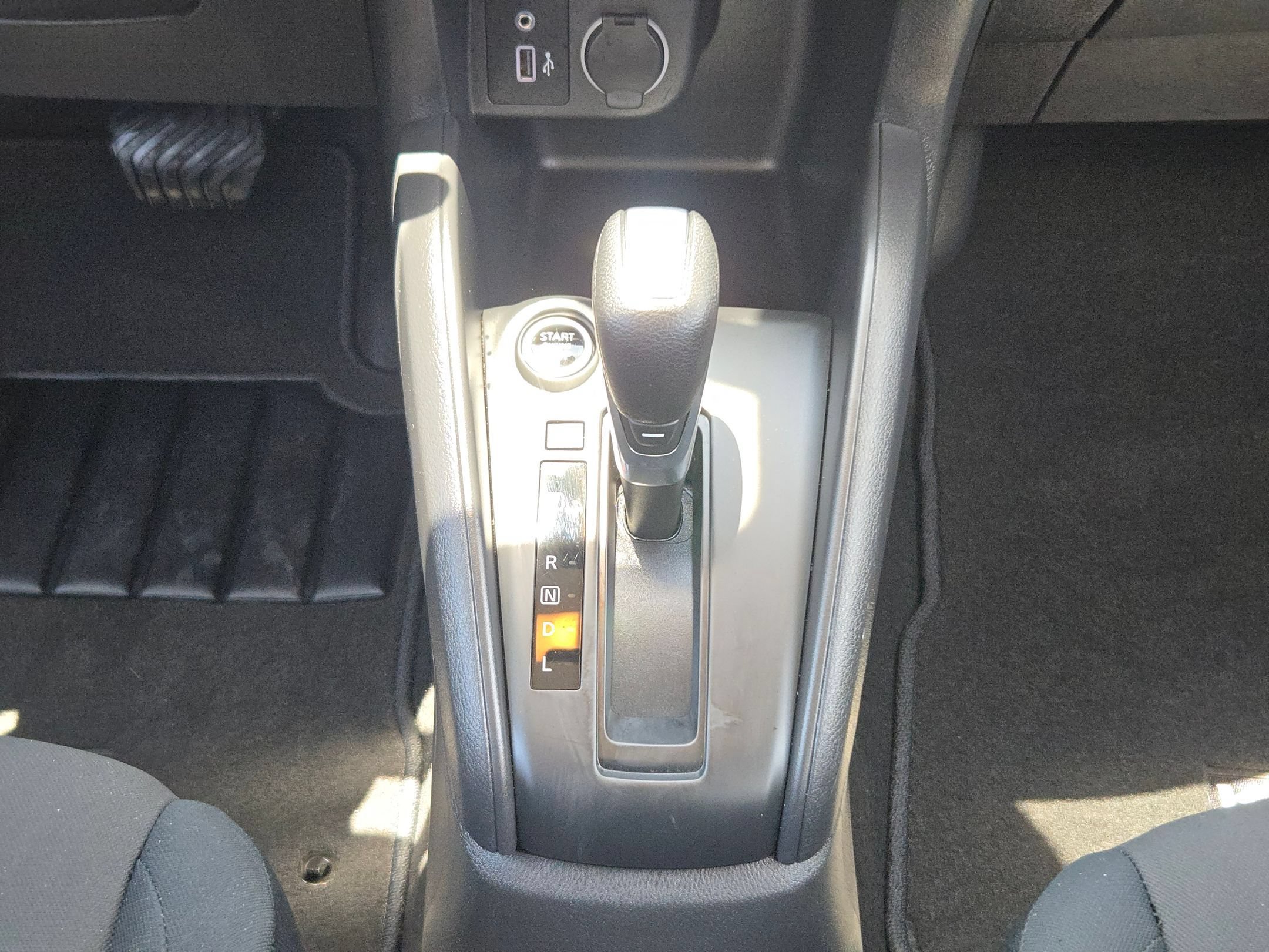 Used 2025 Nissan Kicks Play S FWD image 18