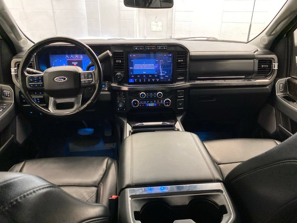 Used 2023 Ford F250 Lariat w/ Lariat Ultimate Package AWD/4WD image 13