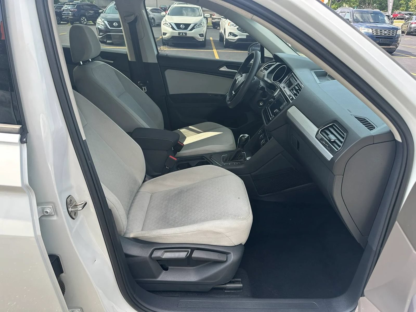 Used 2021 Volkswagen Tiguan S FWD image 14