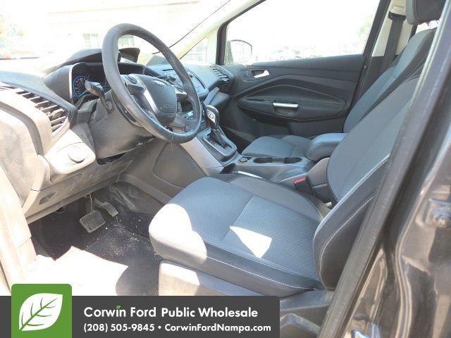 Used 2017 Ford C-MAX SE w/ Cold Weather Package FWD image 7