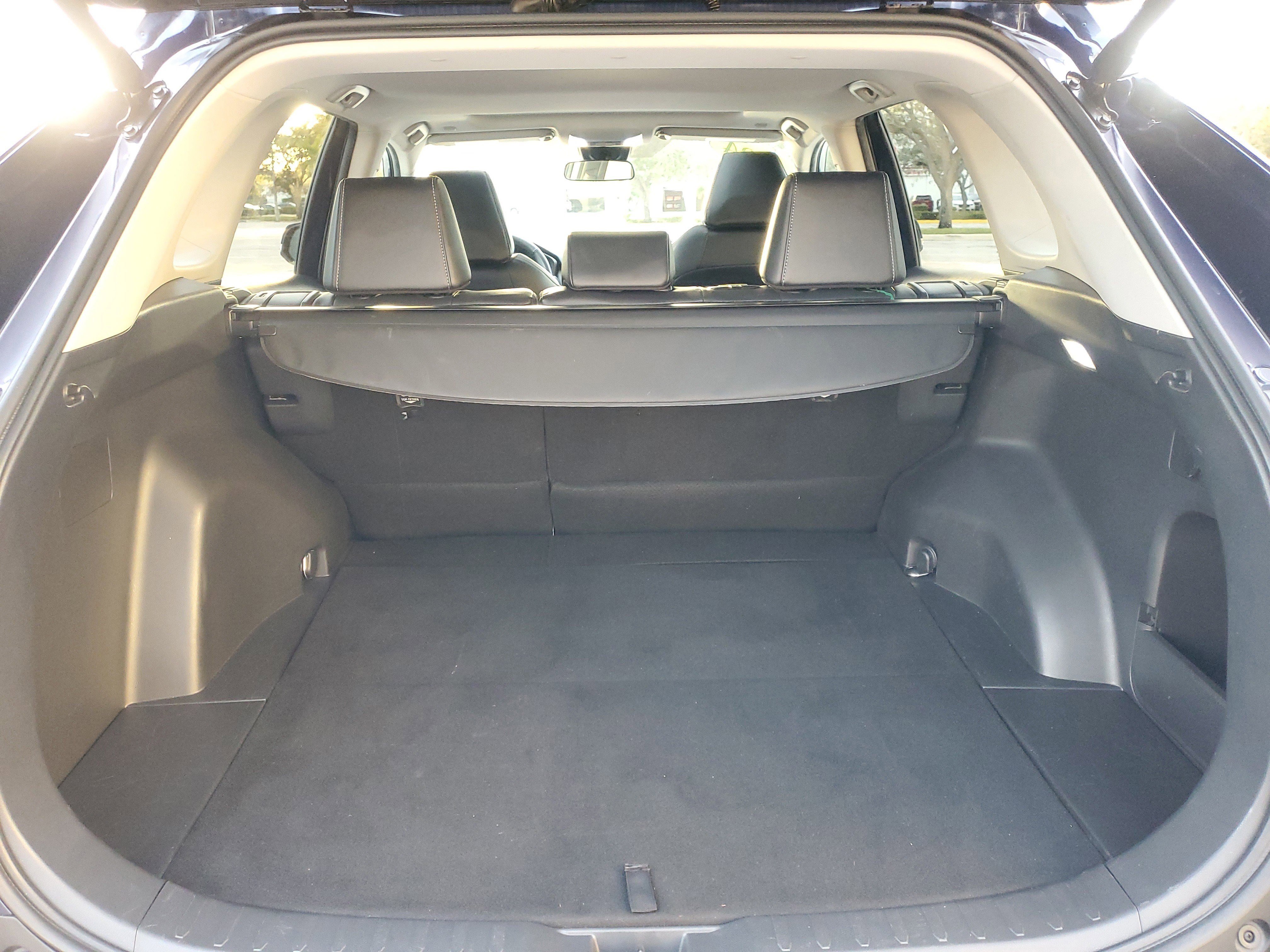 Used 2024 Toyota RAV4 XLE Premium image 9