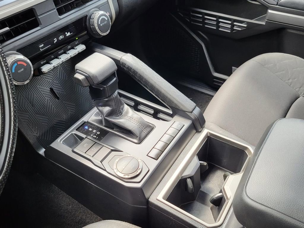 Used 2024 Toyota Tacoma SR5 image 28