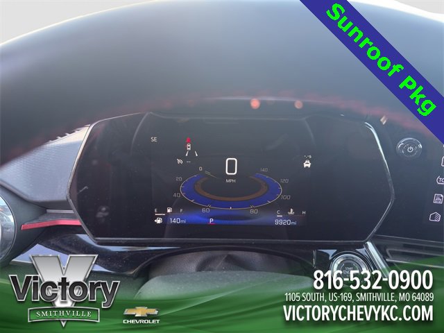 Used 2025 Chevrolet Trax RS w/ Sunroof Package image 11