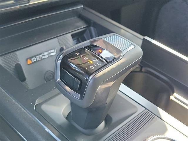 New 2026 GMC Hummer EV 4x4 Crew Cab image 24