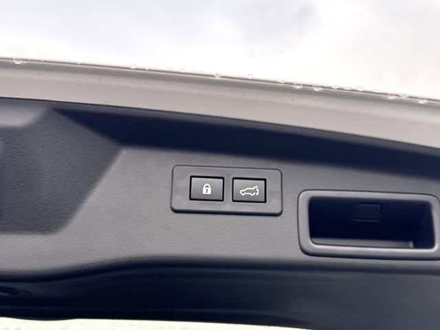 New 2026 Subaru Outback Limited image 16