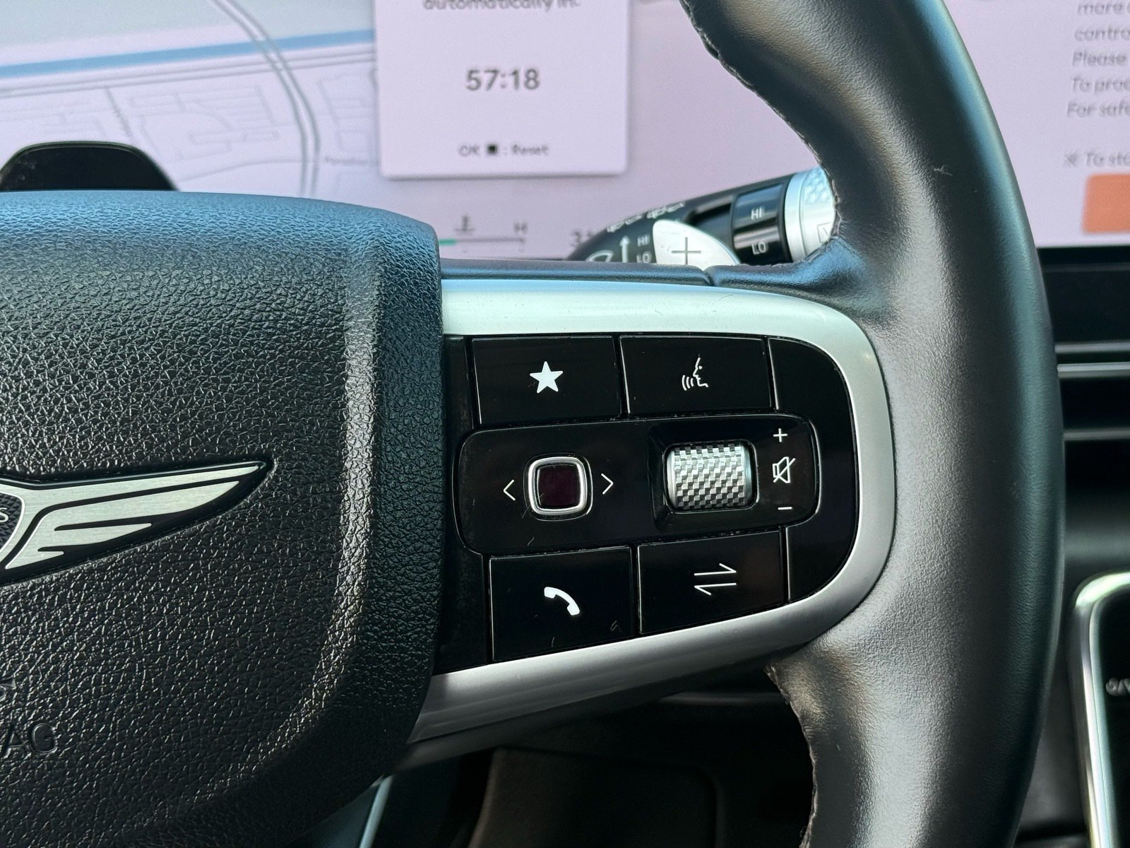 Used 2025 Genesis GV80 2.5T Standard AWD/4WD image 18