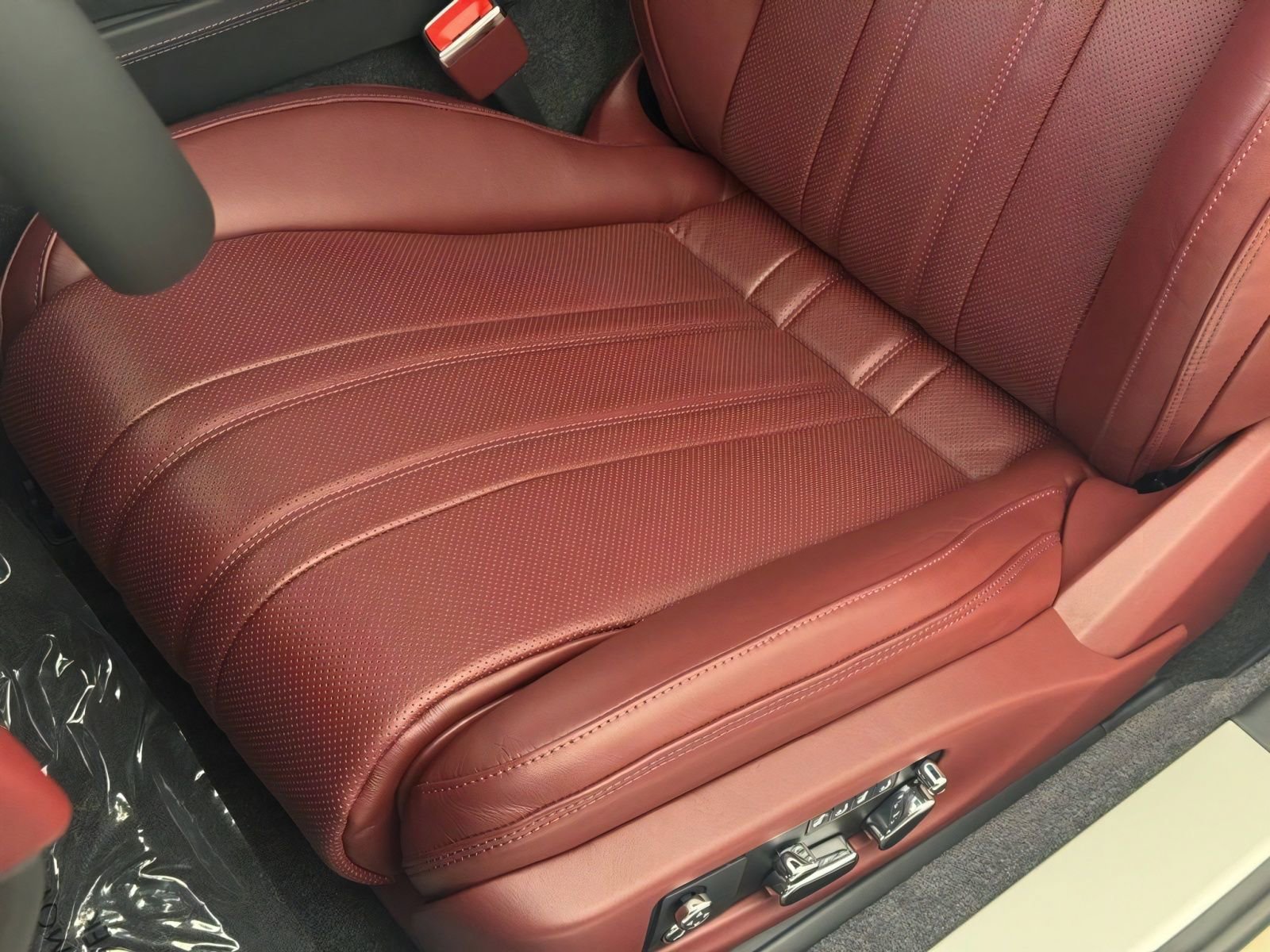 New 2026 Bentley Continental GTC AWD/4WD image 7