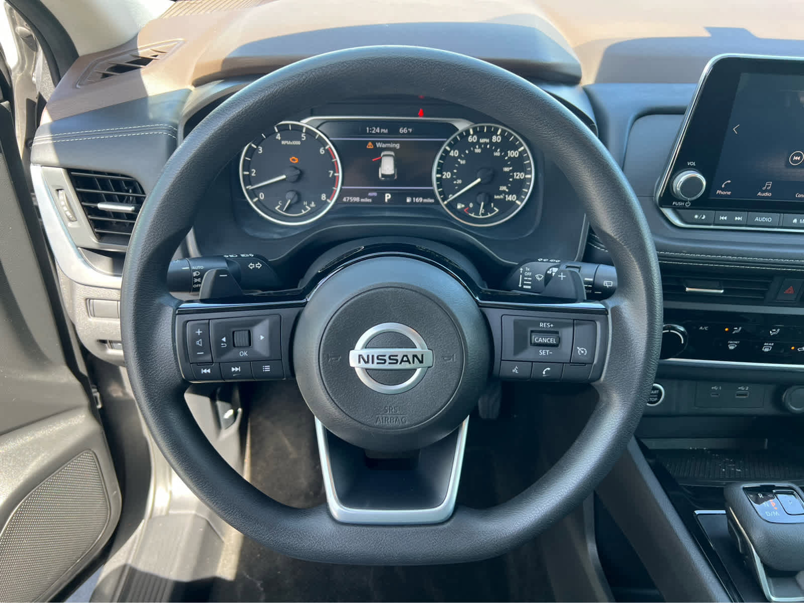 Used 2021 Nissan Rogue S image 32