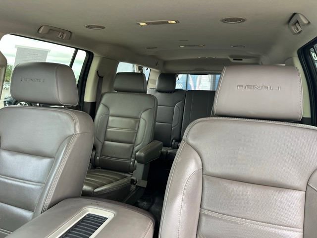 Used 2020 GMC Yukon XL Denali image 27