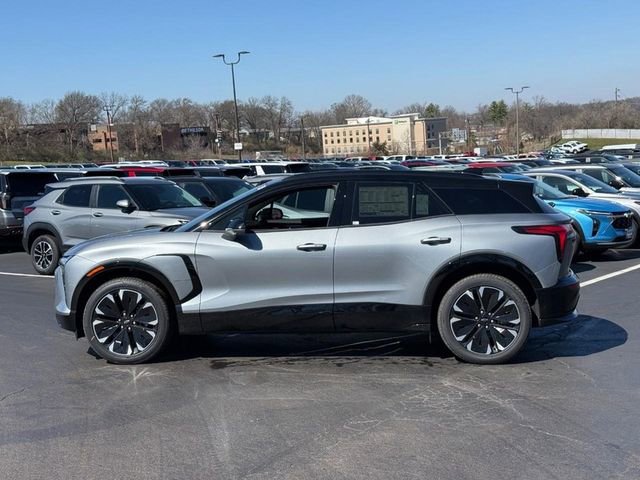 New 2026 Chevrolet Blazer EV RS image 2