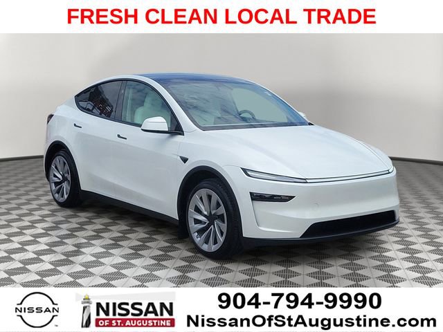 Used 2026 Tesla Model Y 2WD image 1