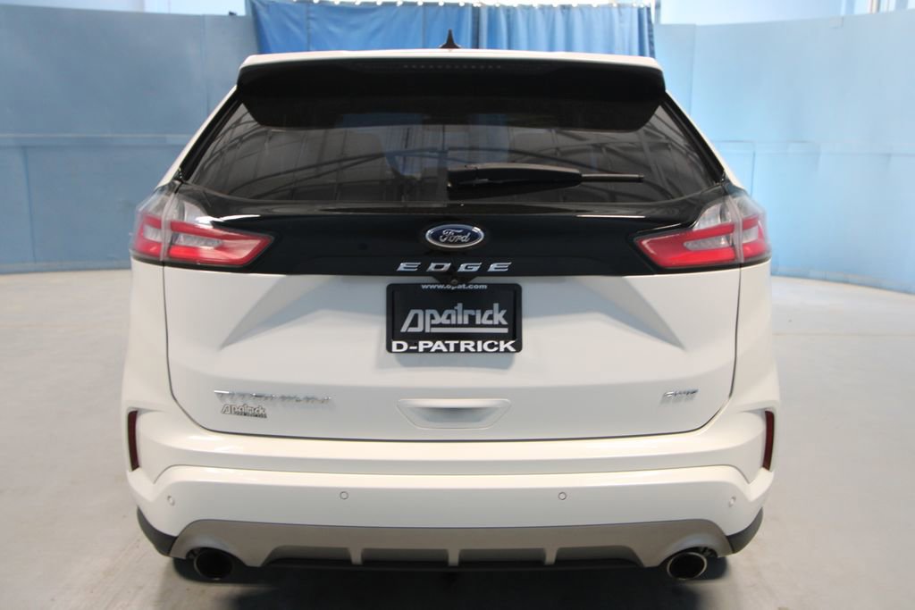 Used 2022 Ford Edge Titanium w/ Equipment Group 301A AWD/4WD image 30