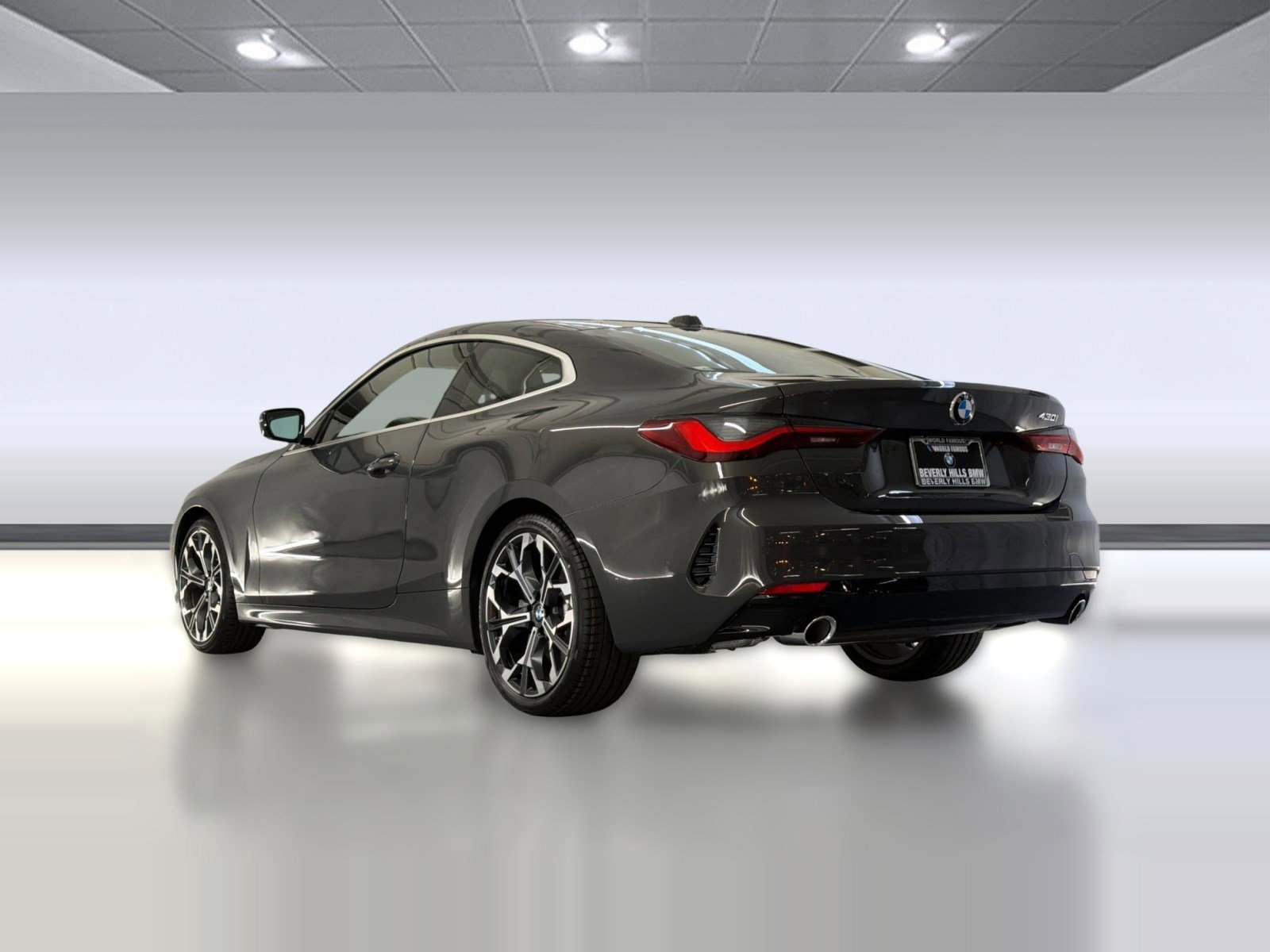 New 2026 BMW 430i Coupe w/ Parking Assistance Package image 3