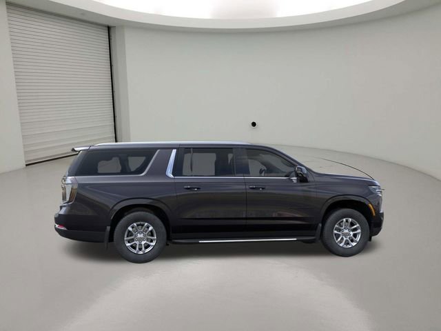 New 2026 Chevrolet Suburban LT w/ Comfort Package AWD/4WD image 5